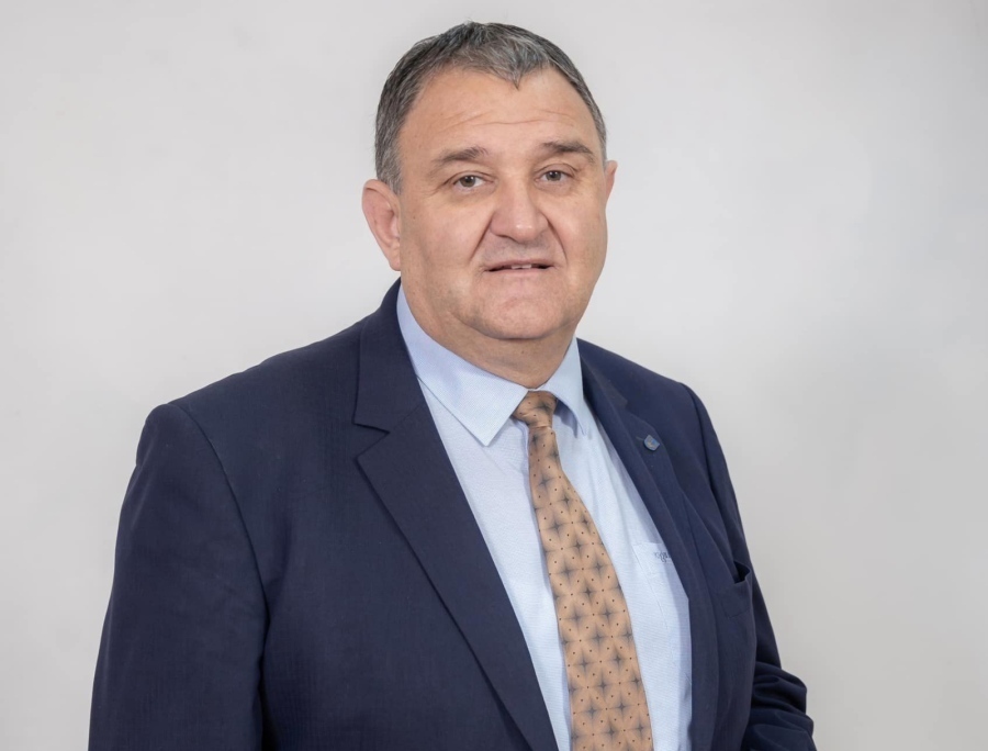 Кметът на Сапарева баня Калин Гелев с поздрав по случай 5 октомври – Международния ден на учителя