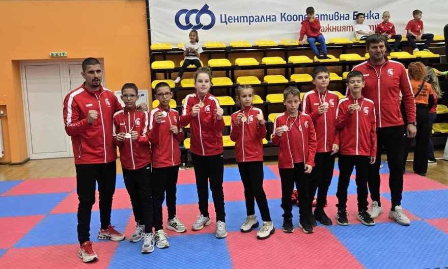 СК „Гладиатор“-Дупница грабна 12 медала  в Горна Малина