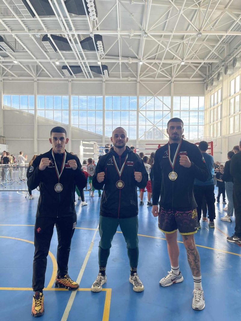 Таекуондисти от Банско завоюваха три медала от Варна