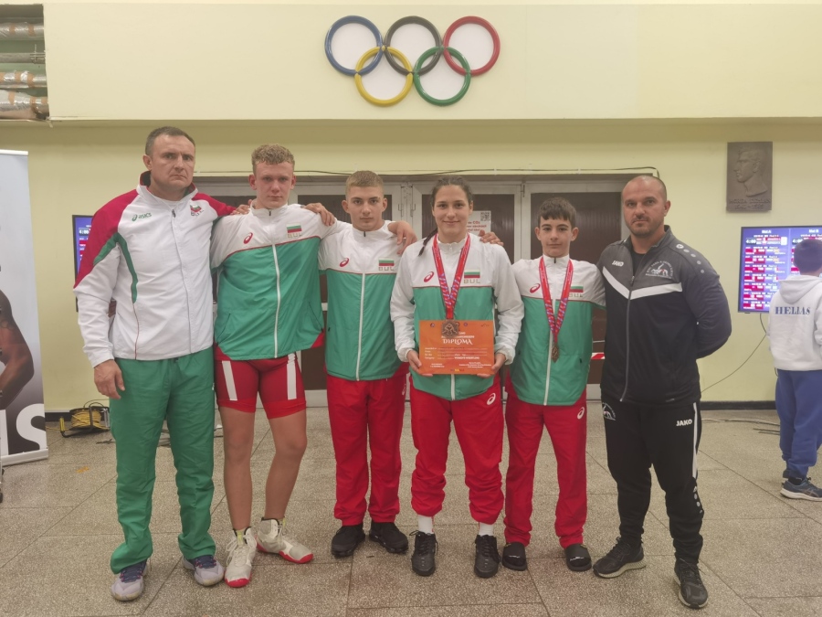 Борците от СК „Васил и Георги Илиеви“ в Кюстендил с 2 бронзови медала от Балканското в Клуж