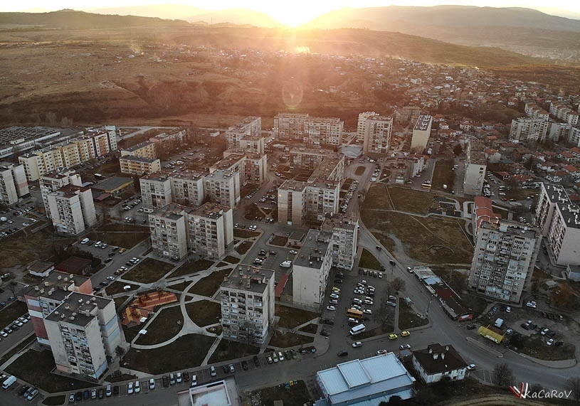 Започва безплатното саниране на блоковете в Дупница