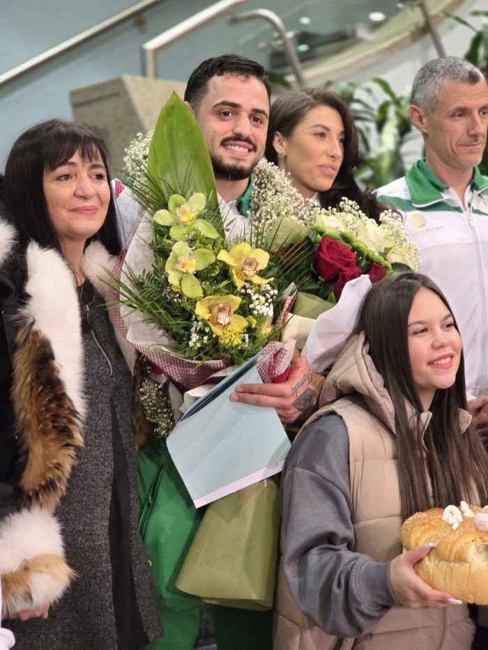 Шампионско посрещане! Карлос Насар: Готов съм да печеля още медали