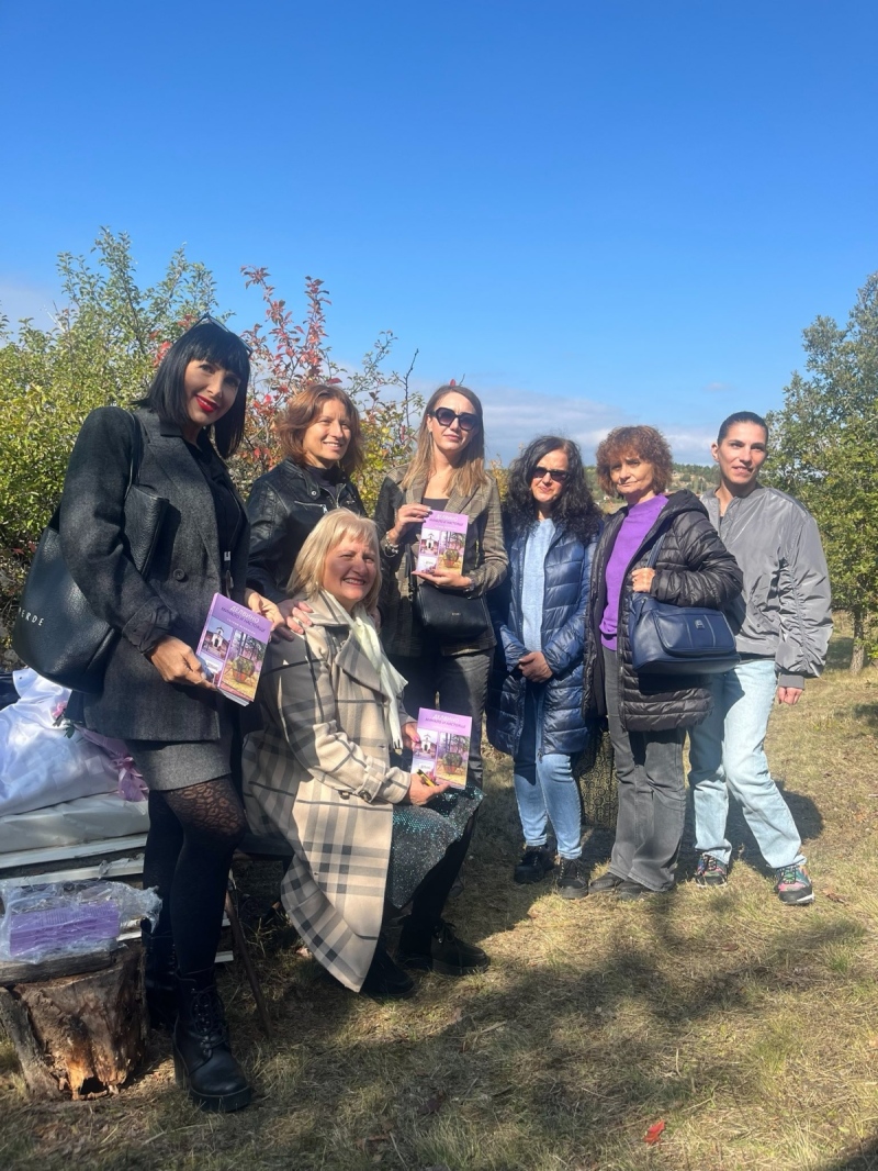 Библиотекар събра историята на Делвино в книга