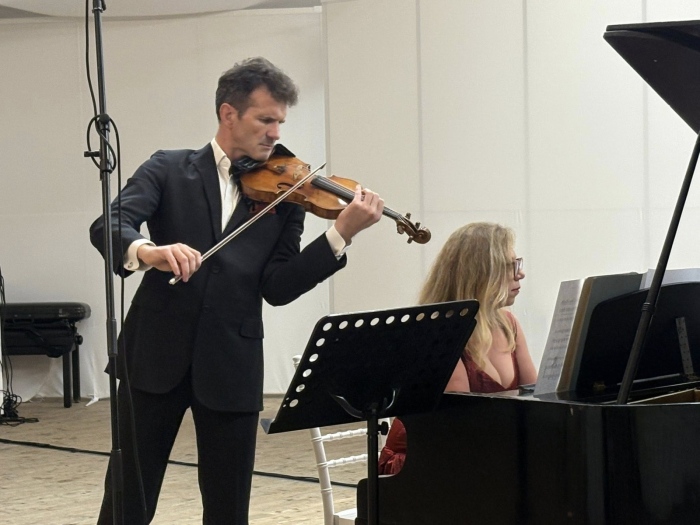 Благотворителен концерт набира средства за реставрация на стенописите на Никола Образописов в Бельова черква