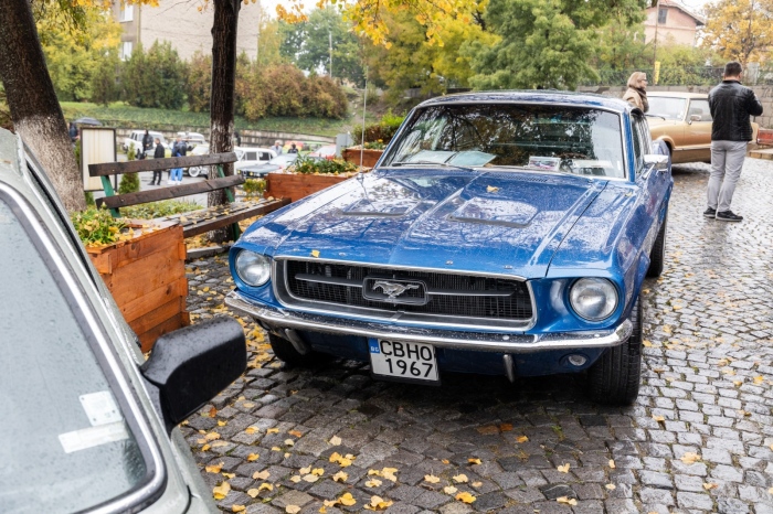Мустангът на Станимир Арсов грабна голямата награда на първото ретро изложение в Радомир