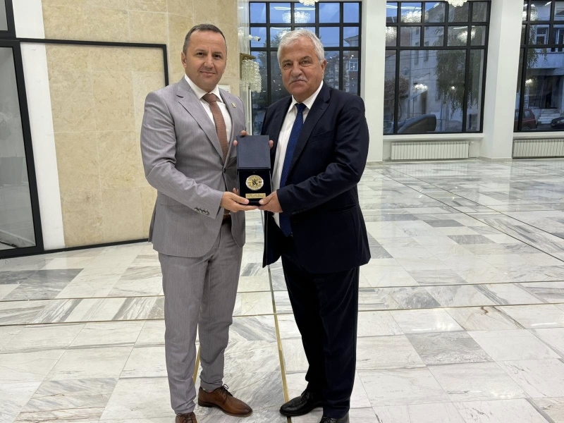 Владимир Москов получи плакет за 30 години кметуване в Гоце Делчев