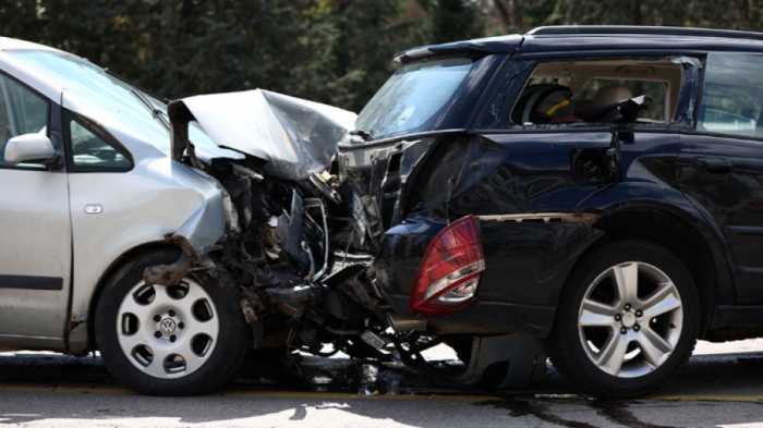 70+! Възрастни водачи изпуснаха управление и предизвикаха ПТП-та в Пиринско, с наранявания са