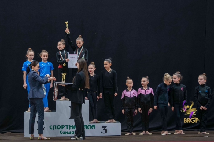 Малките грации на „Черно море“ триумфираха с отборната титла на Държавното първенство в Сандански