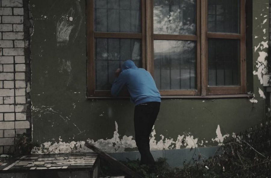 Пишман крадци от Слащен се промъкнали в къщата на свой съселянин, не успели да вземат нищо