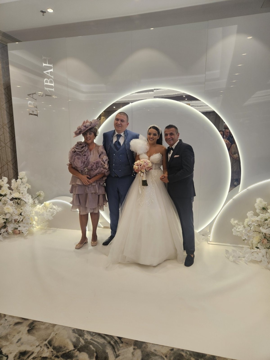 Борис Дали и „Русалии”- Петрич вдигнаха градуса на една от най-бляскавите сватби у нас