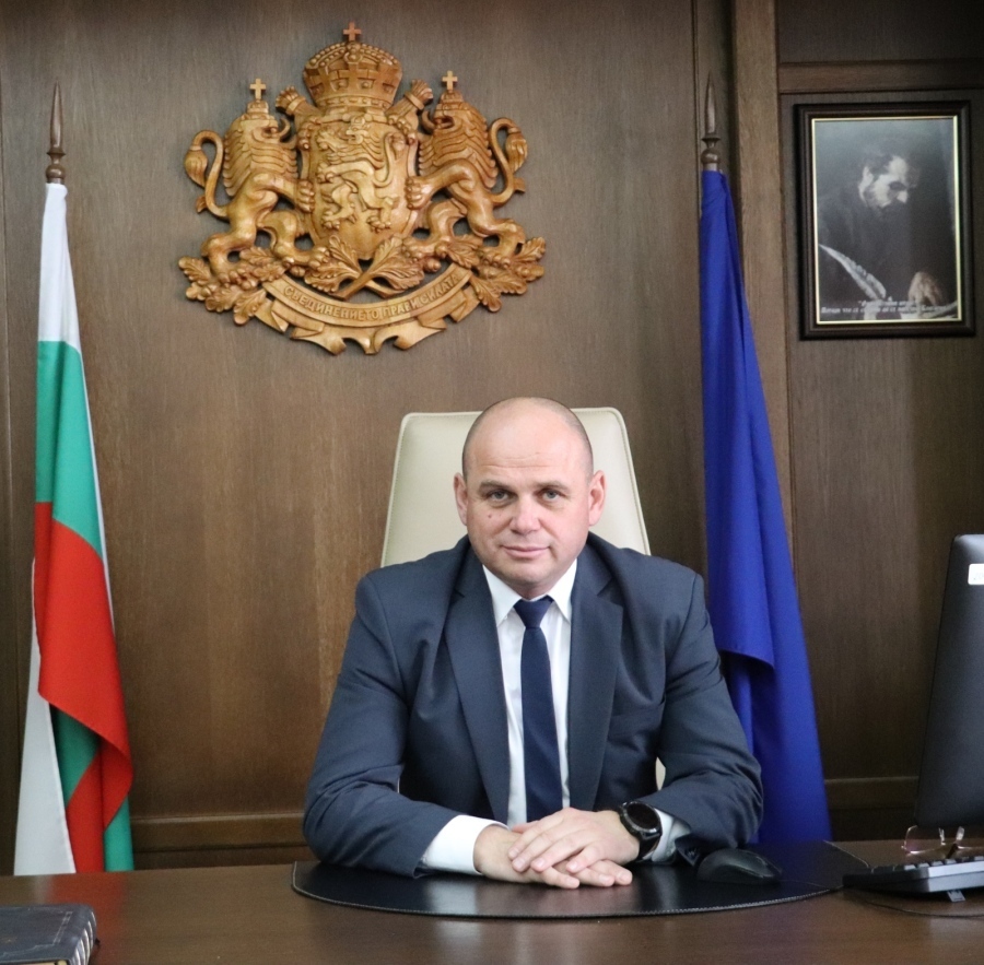 Поздрав от Стойчо Баненски, кмет на Община Банско по случай 1 ноември – Деня на народните будители