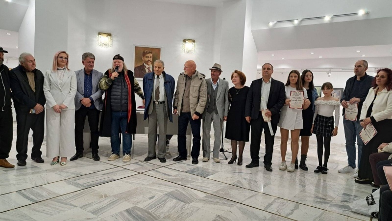 Володя Стоянов тържествува с титлата Будител на годината в Гоце Делчев