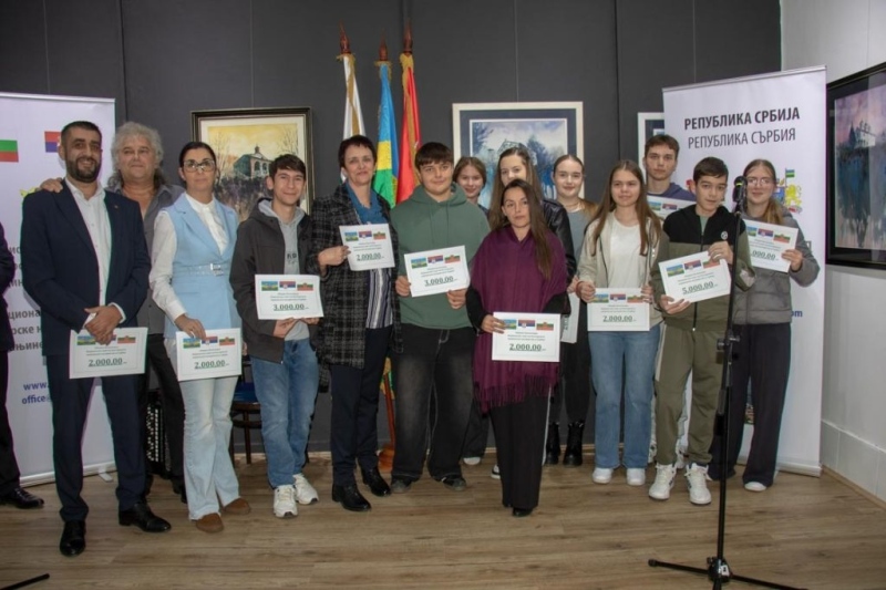 Директорът на ХГ „Владимир Димитров – Майстора” в Кюстендил официално откри първата галерия в Босилеград