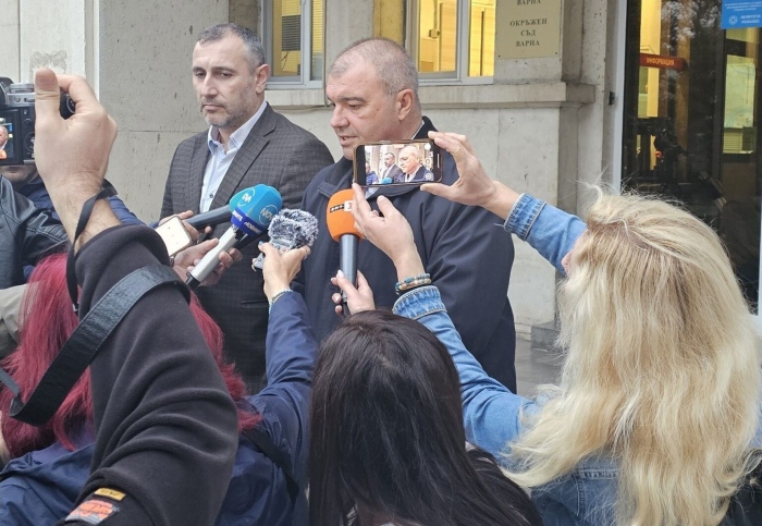 Жестоко убийство: Мъж удуши приятеля си след скандал във Варна