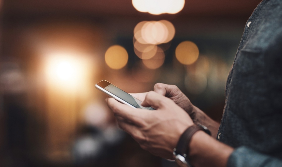 Прекратяваме договори с мобилните оператори, без да им плащаме неустойка