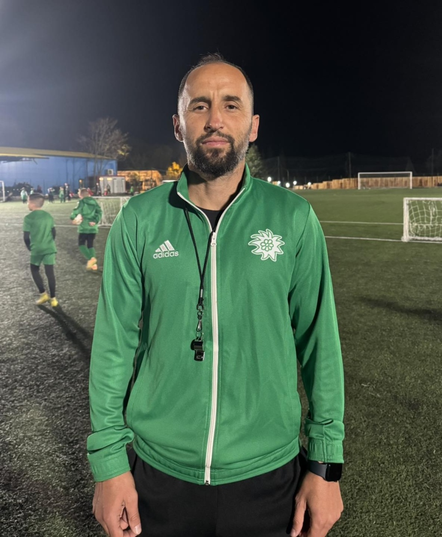 Бивш капитан на Вихрен започна работа в ДЮШ