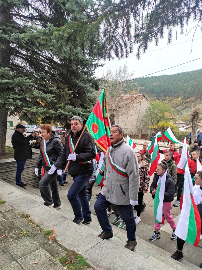 По стъпките на героите! Брезник отбеляза 140 г. от Сръбско-българската война с походи