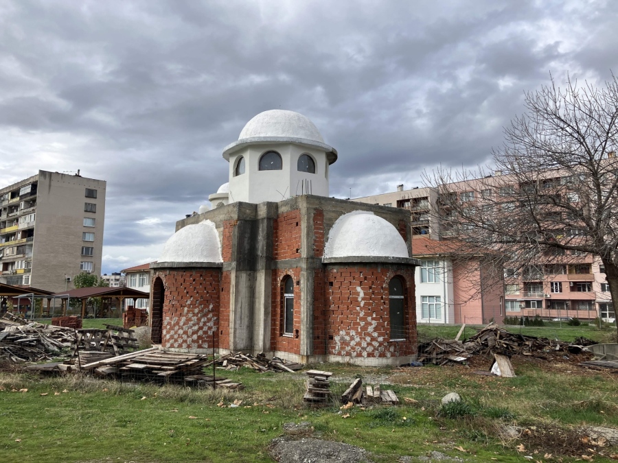 С божията воля! Новостоящата се църква „Св. Мина” в Дупница ще бъде завършена догодина