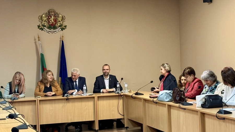 Обсъдиха мерките за проводимост на речните корита в Кюстендилско