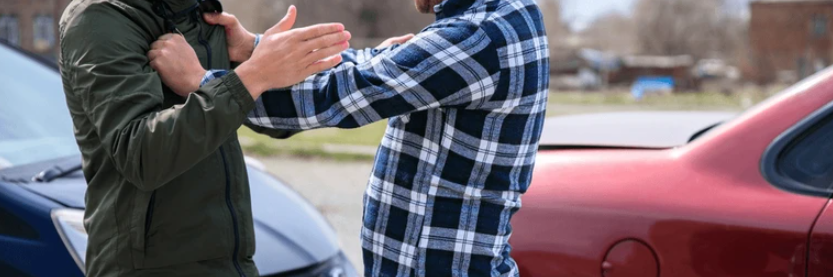 27-годишен от Крупник преби благоевградчанин и счупи стъклото на паркирана хонда