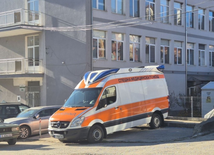 Сатовча се сдоби с модерна линейка, чака още една - дарение от Испания