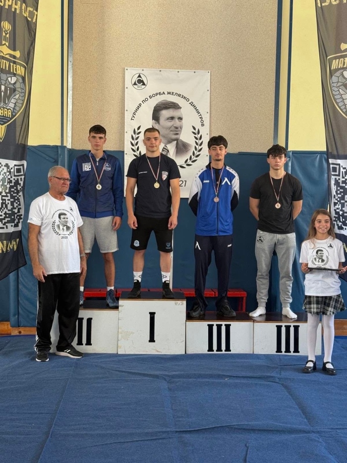 Борците на  „Марек“ с 5 отличия от турнира „Желязко Димитров“, Веселин Манев донесе злато