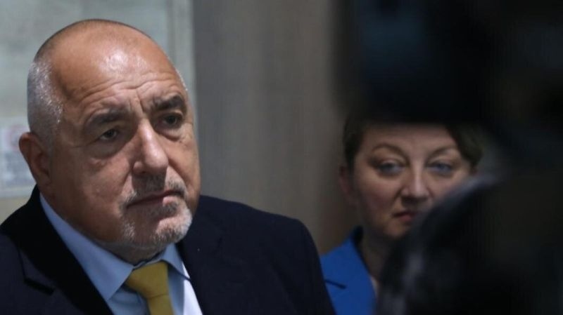 ГЕРБ предлагат коледни добавки за бедните пенсионери от 120 лв.