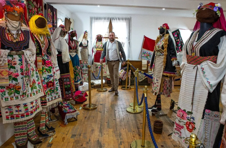 Изложба на носии \