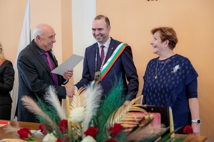 44 златни двойки от община Кюстендил отбелязаха 50 години семеен живот