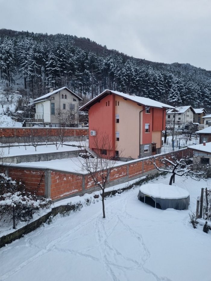За трети път търсят фирма за снегопочистване в Сапарева баня