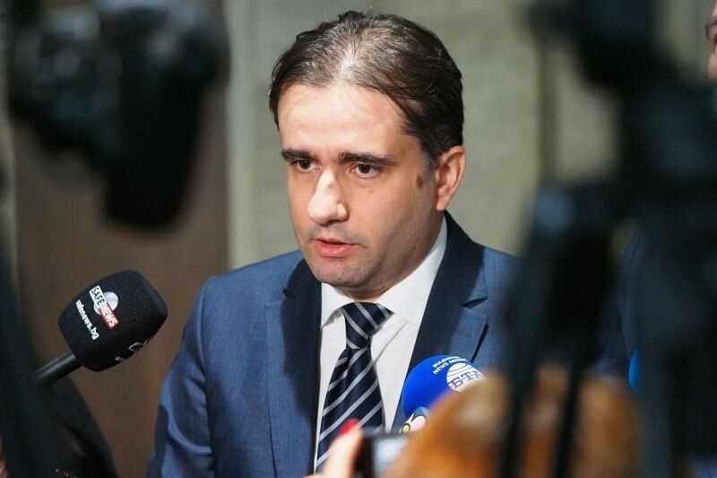 Божанов: Гражданите да са в протестна готовност, войната с Пеевски не е свършила