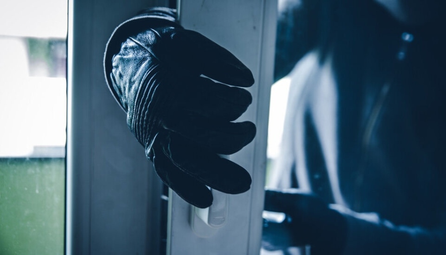 Обраха пари и злато от офис на автоморга в Гоце Делчев