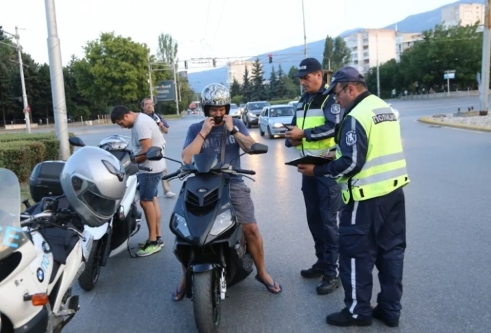 Пращат на съд 41-годишен от Перник , яхнал мотор с над 2 промила