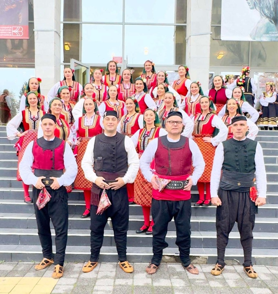 Банско празнува! Танцьорите от НЧ „Никола Вапцаров - 1894“ с първо място на „Тракийска броеница“