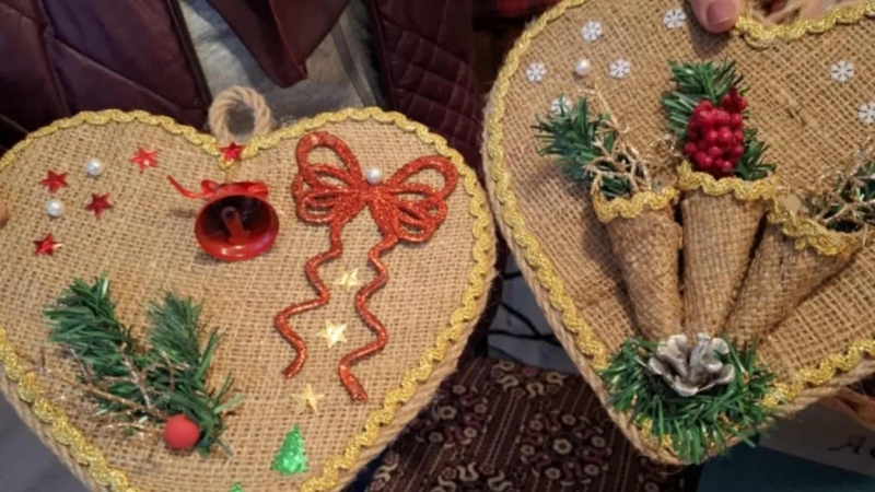 Духов оркестър и десетки изпълнители на коледен концерт в село Слатино