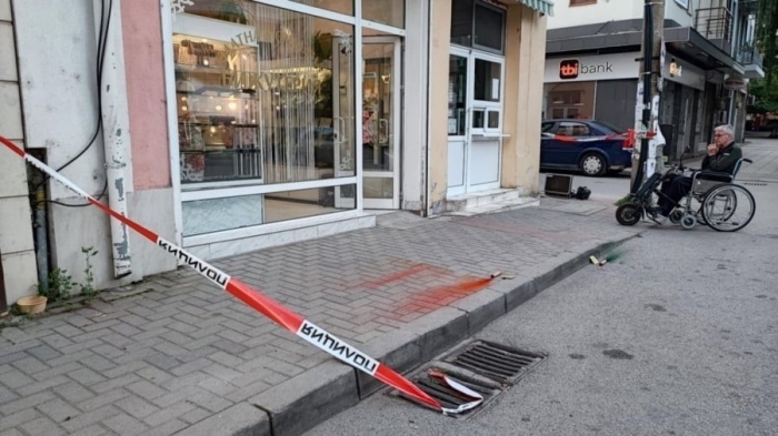 Условни присъди за обирджиите на бижутерския магазин в Дупница