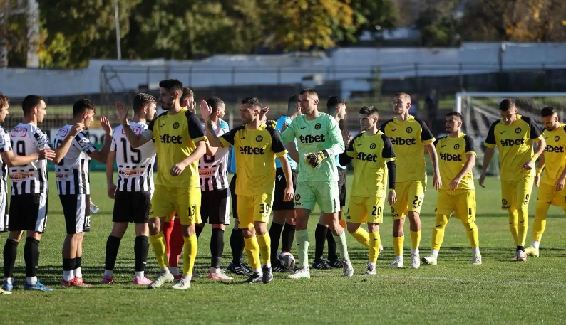 С изплатени заплати и добро настроение   Миньор стартира подготовка на 12 януари