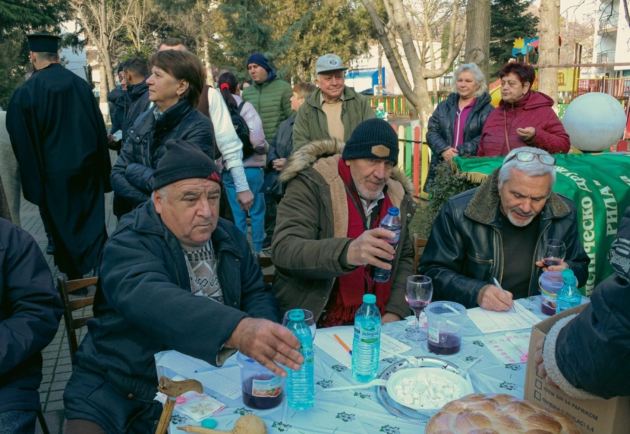 С безплатни скара и вино: Кратун месец започва в Рила
