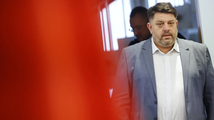 ИБ на БСП подава оставка, председателят Атанас Зафиров - не