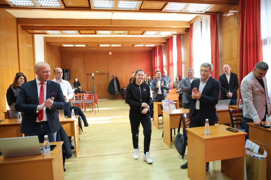 Общинският съвет в Банско почете своите спортни звезди и одобри актуализацията на бюджета за 2025 г.