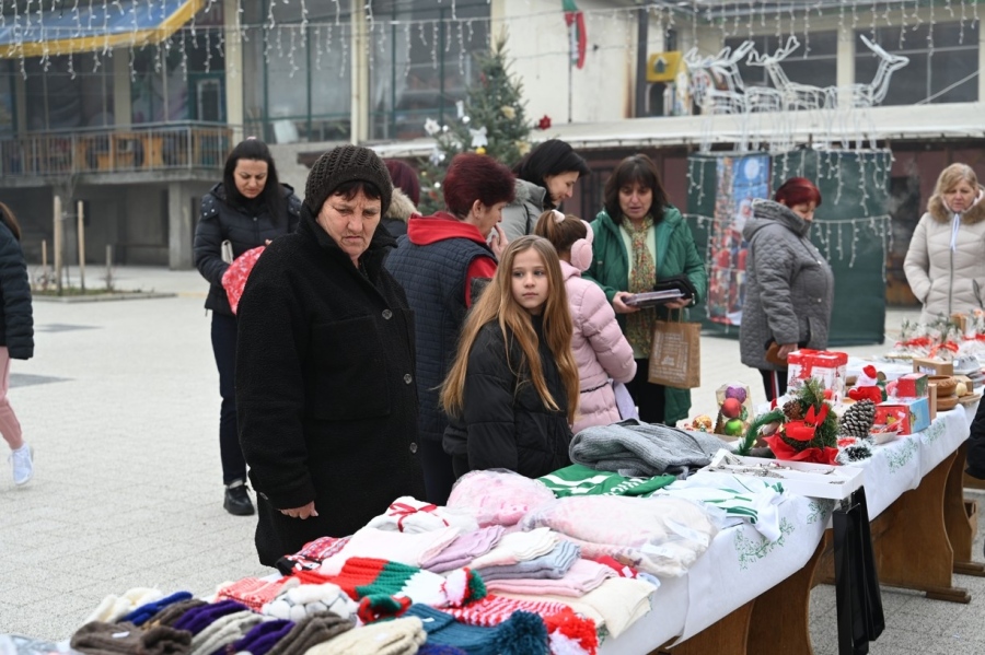 Доброто събра Полена! 3070 лева за изграждането на параклиса „Света Петка“