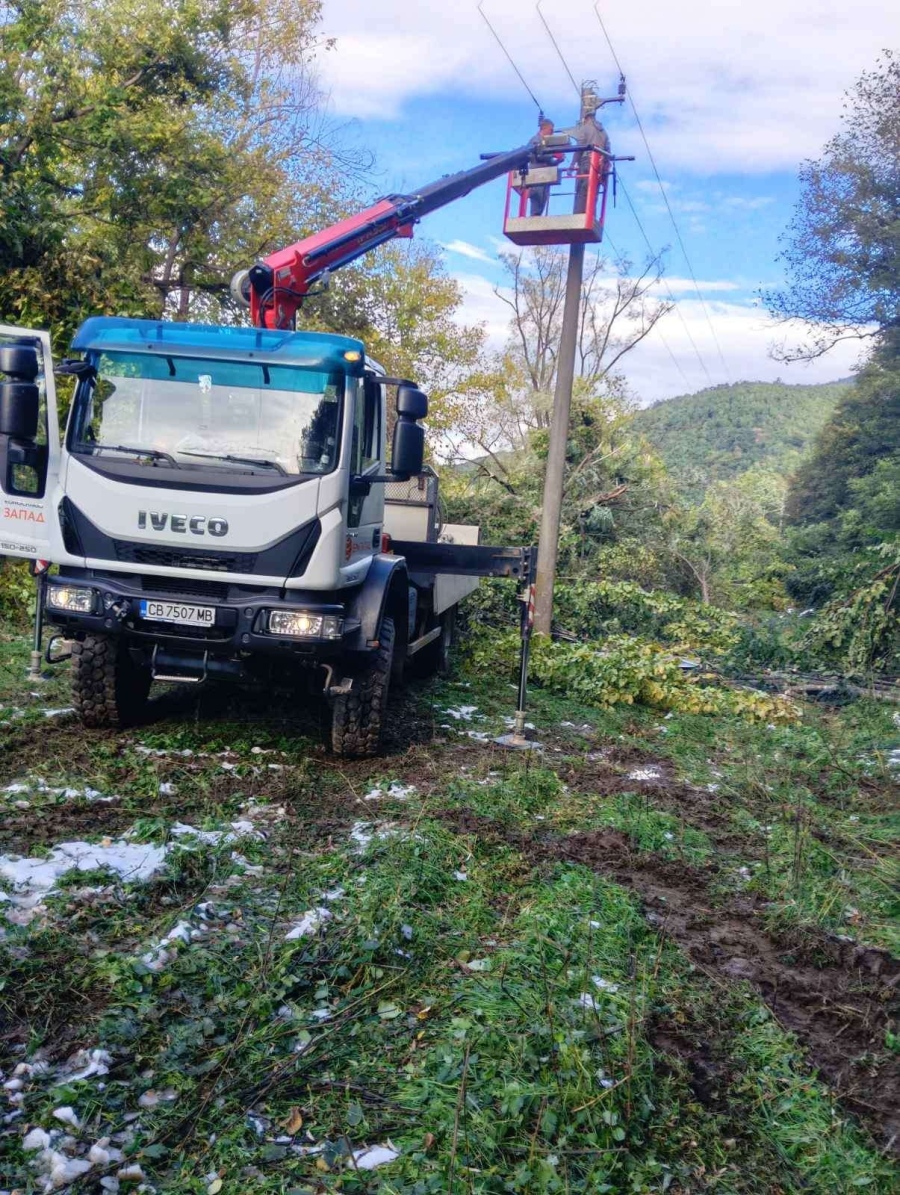 Екипите на ЕРМ Запад са в постоянна готовност за реакция при влошаване на времето