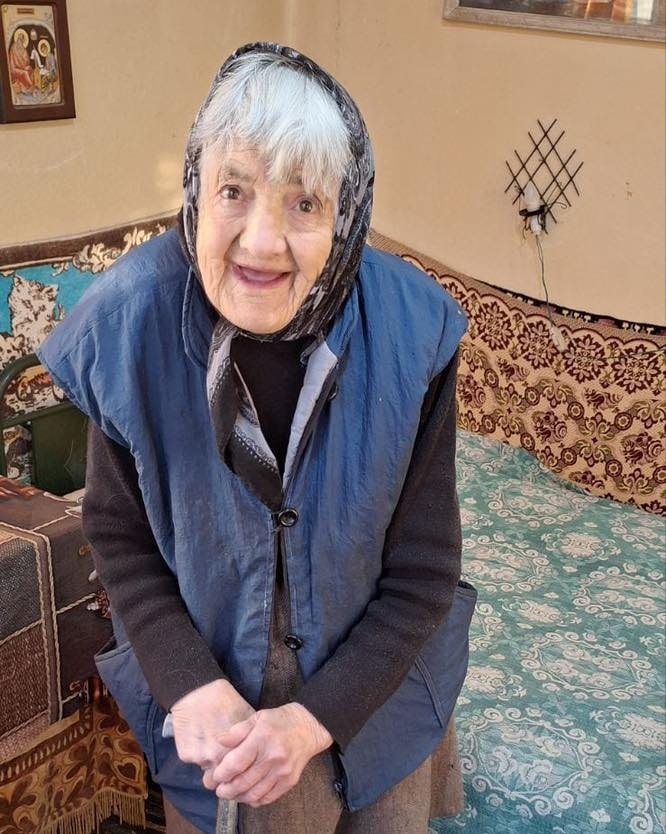 Големи сърца! „Миг човечност“ зарадва 1197 възрастни хора в Кюстендил и селата