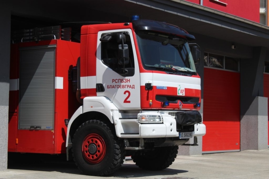 Черна статистика: Възрастен мъж загина при пожар в Благоевград, 33 инцидента в региона за празниците