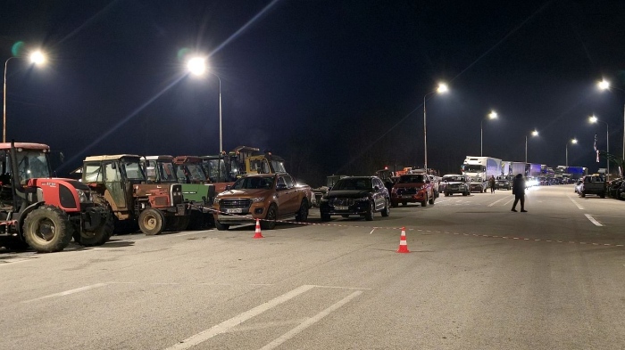 Граничен кошмар с Гърция: Стачка отново блокира всички пунктове