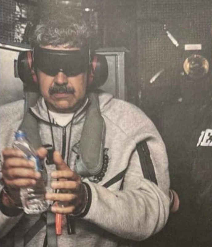 Тръмп публикува снимка на Мадуро в американски плен