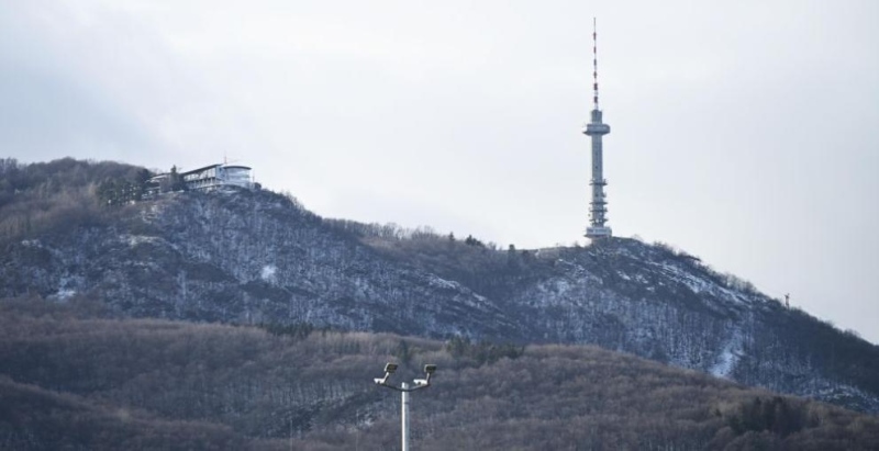 Затвориха пътищата до Витоша заради силния вятър