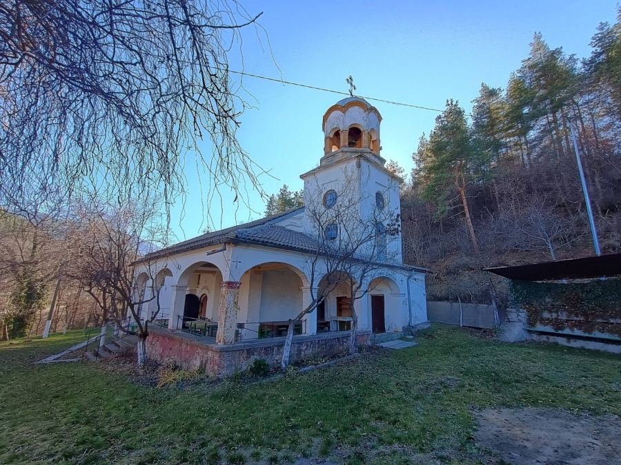 Спасяват 150-годишната църква в Джерман с ремонт за 237 116 eвро