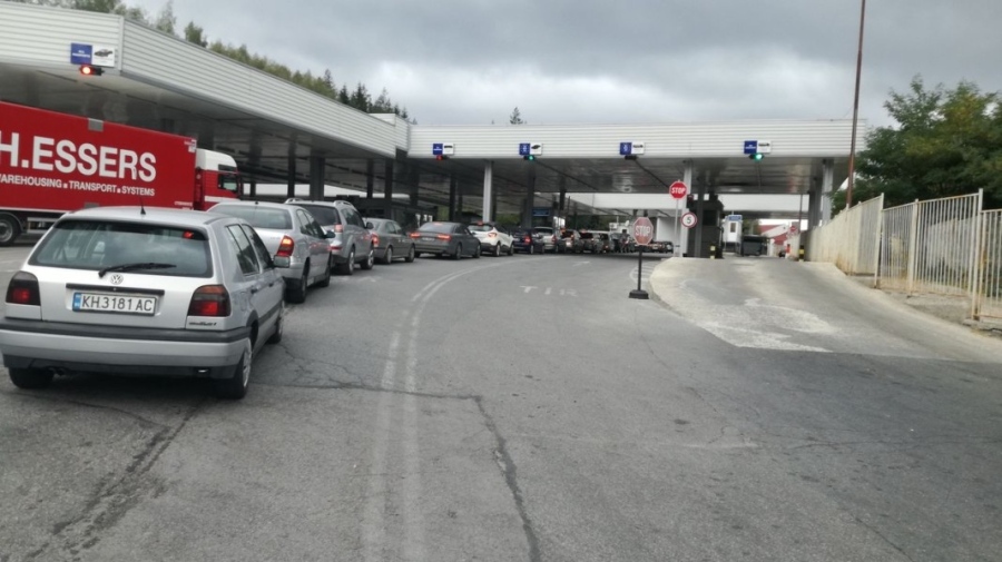 С пръстови отпечатъци през границата: Новият контрол започна на „Гюешево“, „Златарево“ и „Станке Лисичково“