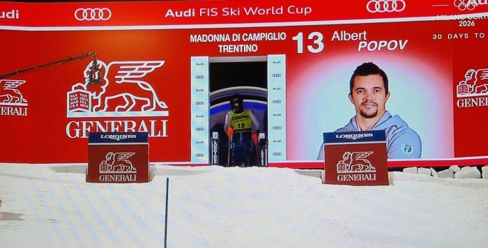 Изваден кант извади Алберт Попов от нощния слалом в Мадона ди Кампильо